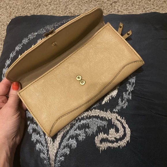 Relic Wallet - Picture 2 of 8